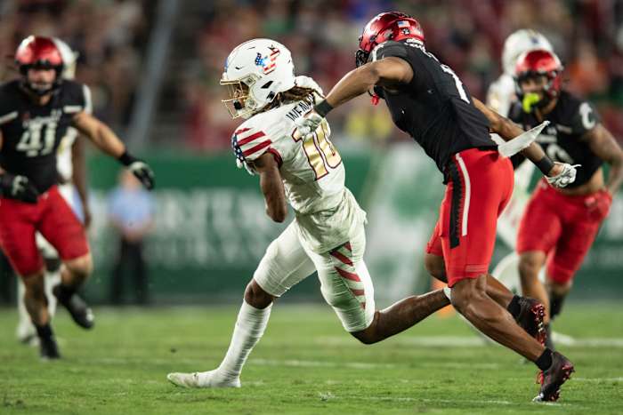 USF Wide Receiver Xavier Weaver